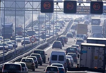 Stikken langs de snelweg Stikken langs de snelweg